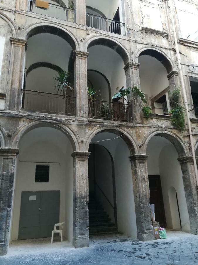 Niloufar Residence Napoli Exteriér fotografie